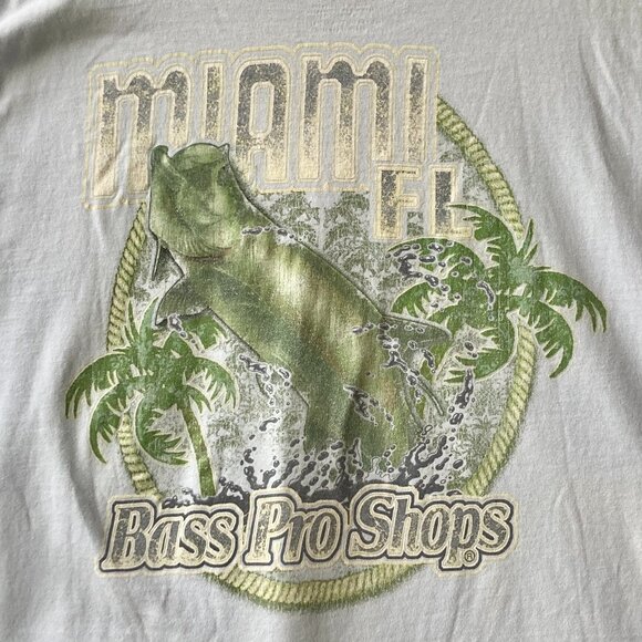 Vintage BASS Pro Shop Miami Florida T Shirt Fishing Fish Palm Tree Mens Size 2XL - Picture 1 of 10